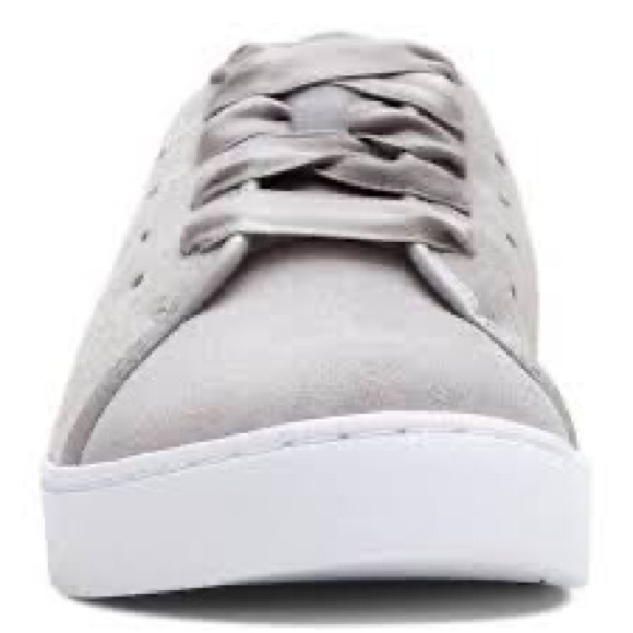NIB Vionic Splendid Keke Suede Light Grey Sneakers - Picture 8 of 13